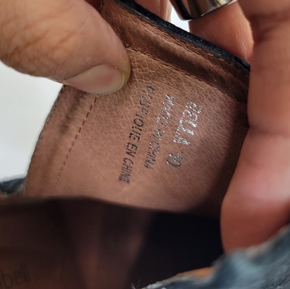 Jeffrey Campbell Bella Black Pointed Toe Leather Ankle Boots Size 10 - Picture 12 of 12